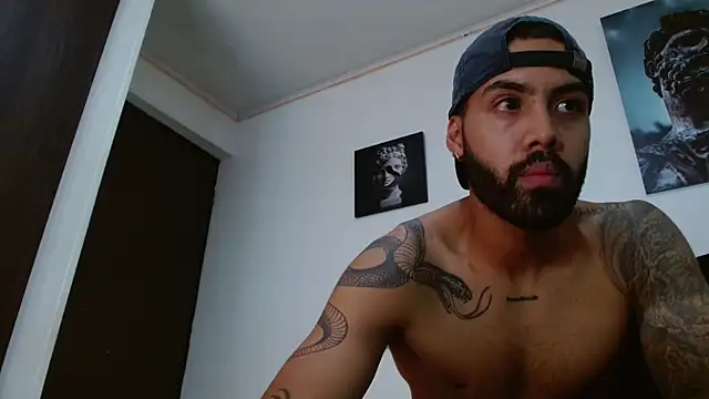 Hendry  online show from 8, 3, 2025