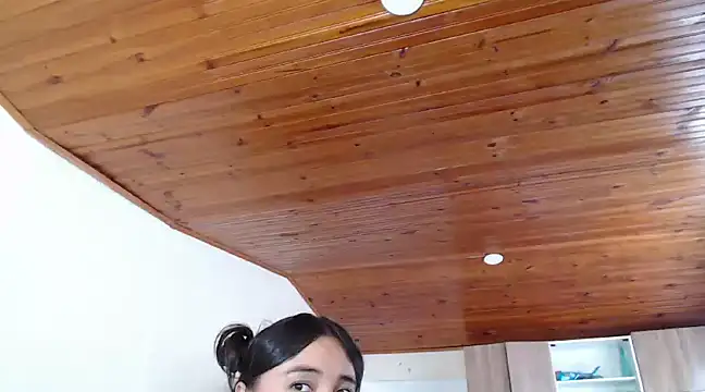 Cuty sexy hot online show from 21, 2, 2025