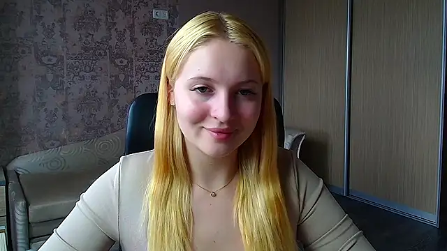 Snapshot of Milka_kiss_ chatting on 4, 6, 2026 Milka kiss online show from 4, 6, 2026