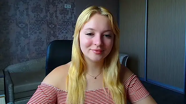 Snapshot of Milka_kiss_ chatting on 12, 6, 2026 Milka kiss online show from 12, 6, 2026