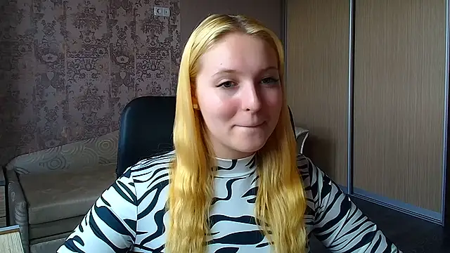 Snapshot of Milka_kiss_ chatting on 20, 6, 2026 Milka kiss online show from 20, 6, 2026
