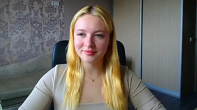Snapshot of Milka_kiss_ chatting on 25, 6, 2026 Milka kiss online show from 25, 6, 2026