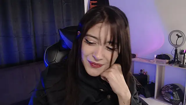 liz-beths online show from 30, 11, 2025