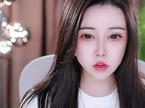 Qiaoqiao  online show from 17, 2, 2025