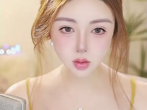 Qiaoqiao  online show from 18, 5, 2026