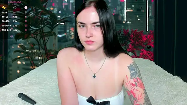 Witch Lady online show from 10, 9, 2025