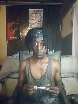 Snapshot of Hentaii001 chatting on 14, 10, 2025 Hentaii001 online show from 14, 10, 2025