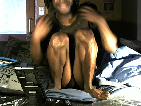 Snapshot of Hentaii001 chatting on 30, 10, 2025 Hentaii001 online show from 30, 10, 2025