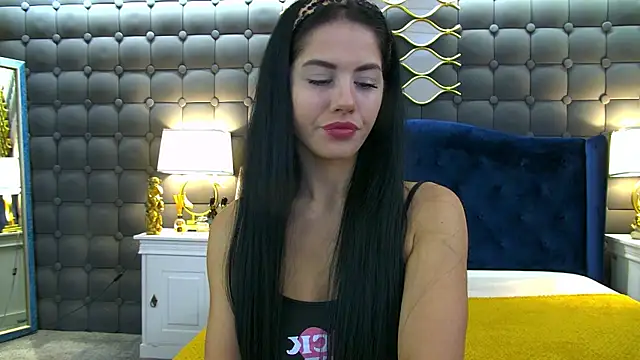 LeyaCass online show from 26, 10, 2025