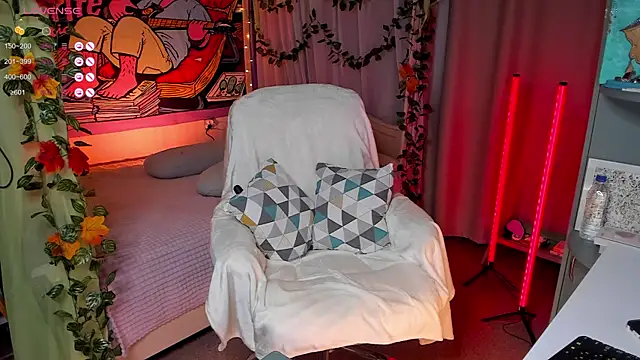  Forest Lina  online show from 8, 12, 2024