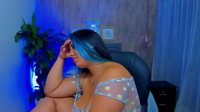 Xisu  online show from 16, 12, 2024