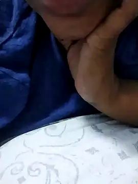 Snapshot of Bustyslave48 chatting on 12, 2, 2026 Bustyslave48 online show from 12, 2, 2026