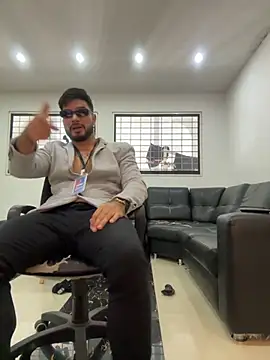 Snapshot of _tony8 chatting on 31, 10, 2025  tony8 online show from 31, 10, 2025