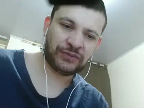 camiloking1720 online show from 3, 2, 2025