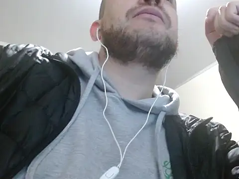 camiloking1720 online show from 17, 9, 2025