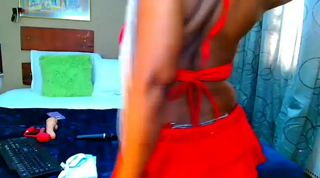 MidnightPassionxx online show from 24, 1, 2025