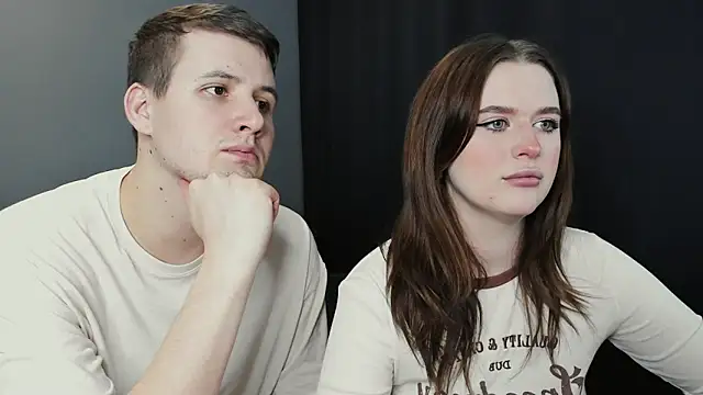 Snapshot of Pinku_kitsune chatting on 10, 3, 2025 Pinku kitsune online show from 10, 3, 2025