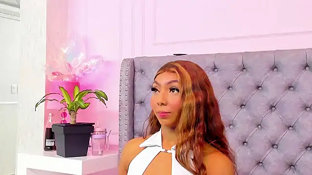 HaileeRoberts online show from 24, 3, 2026