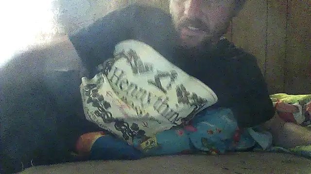 Snapshot of luke_thighwalker2469 chatting on 5, 11, 2025 luke thighwalker2469 online show from 5, 11, 2025