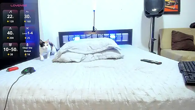 Snapshot of antony_bigdick_ chatting on 12, 10, 2025 antony bigdick online show from 12, 10, 2025