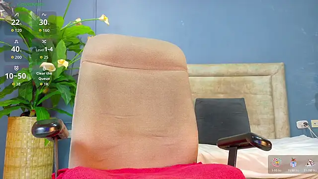 Snapshot of antony_bigdick_ chatting on 28, 11, 2025 antony bigdick online show from 28, 11, 2025