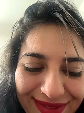 Snapshot of alyssa_magiic chatting on 15, 10, 2025 alyssa magiic online show from 15, 10, 2025