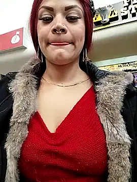 Snapshot of IamAlana_ chatting on 5, 3, 2025 IamAlana online show from 5, 3, 2025