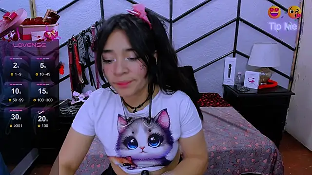 AlanaLuck online show from 10, 2, 2025