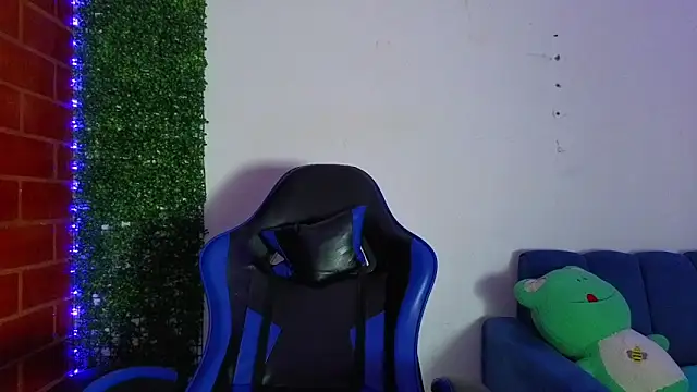 Demitryo online show from 19, 4, 2026