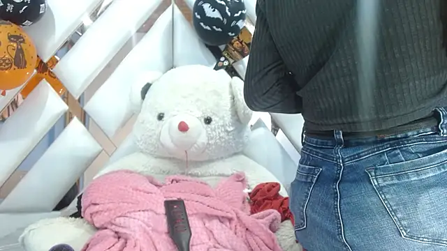 angelina ny online show from 28, 10, 2025