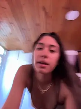 Barbielatinas online show from 14, 12, 2025