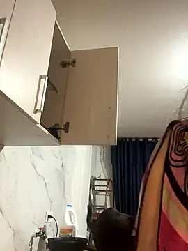 Freya Artemisa online show from 3, 12, 2025