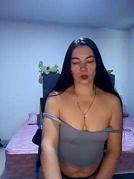 Snapshot of renata_hot1 chatting on 29, 9, 2025 renata hot1 online show from 29, 9, 2025