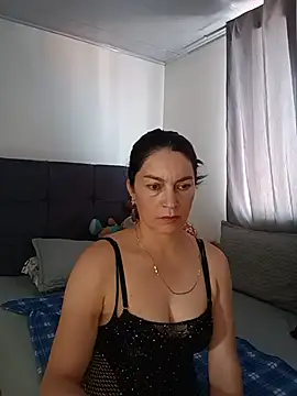 Snapshot of renata_hot1 chatting on 4, 8, 2026 renata hot1 online show from 4, 8, 2026