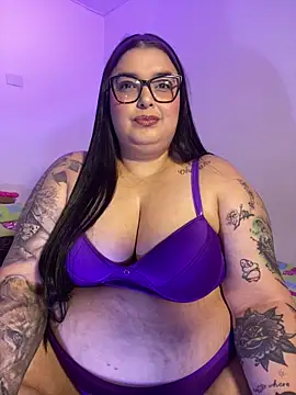 Apriilpeach  online show from 10, 10, 2025