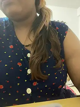 fantacygirl  online show from 11, 3, 2025