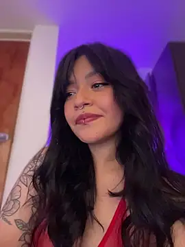 Ashley Chriss online show from 16, 6, 2026