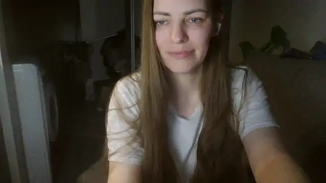 Snapshot of AnnaDiamond1 chatting on 13, 5, 2026 AnnaDiamond1 online show from 13, 5, 2026