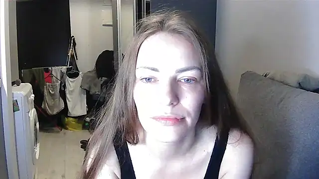 Snapshot of AnnaDiamond1 chatting on 26, 7, 2026 AnnaDiamond1 online show from 26, 7, 2026