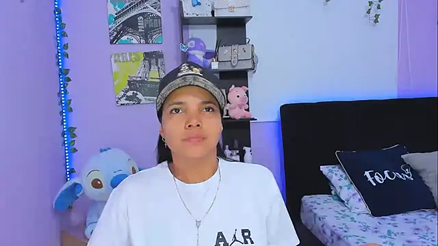 Snapshot of sara_mendez2 chatting on 26, 2, 2025 sara mendez2 online show from 26, 2, 2025