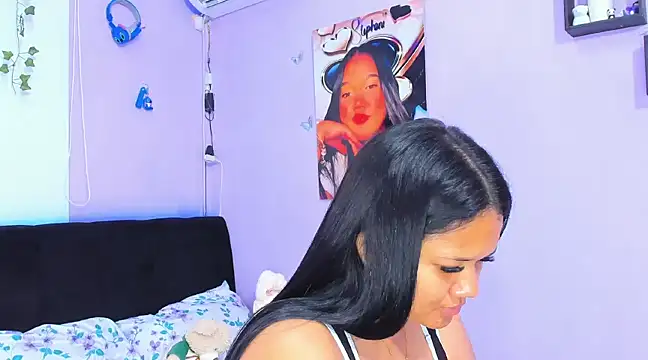 Snapshot of sara_mendez2 chatting on 2, 3, 2025 sara mendez2 online show from 2, 3, 2025