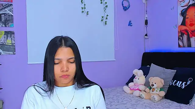 Snapshot of sara_mendez2 chatting on 13, 3, 2025 sara mendez2 online show from 13, 3, 2025