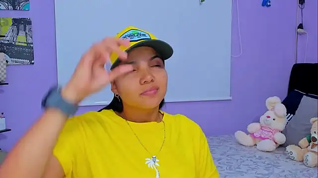 Snapshot of sara_mendez2 chatting on 15, 3, 2025 sara mendez2 online show from 15, 3, 2025