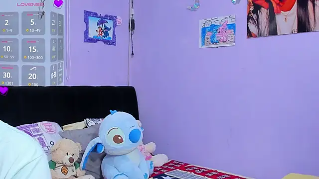 Snapshot of sara_mendez2 chatting on 9, 9, 2025 sara mendez2 online show from 9, 9, 2025