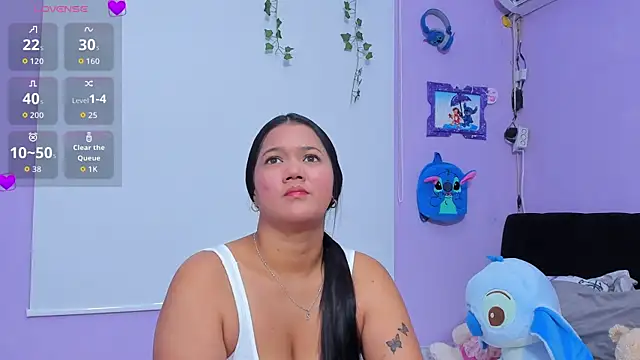 Snapshot of sara_mendez2 chatting on 3, 10, 2025 sara mendez2 online show from 3, 10, 2025