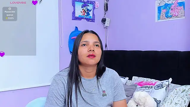 Snapshot of sara_mendez2 chatting on 9, 10, 2025 sara mendez2 online show from 9, 10, 2025