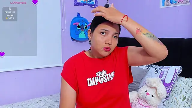 Snapshot of sara_mendez2 chatting on 11, 10, 2025 sara mendez2 online show from 11, 10, 2025