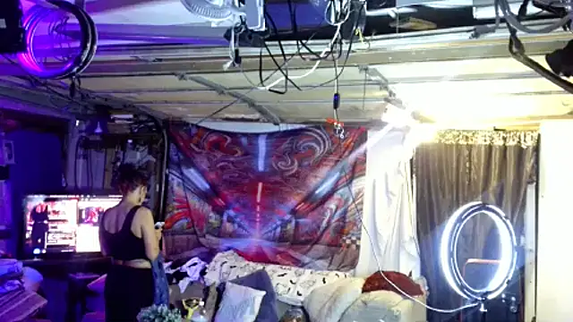 Snapshot of Jaxxx421 chatting on 5, 10, 2025 Jaxxx421 online show from 5, 10, 2025