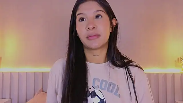 Snapshot of Aida_moreno chatting on 3, 2, 2026 Aida moreno online show from 3, 2, 2026