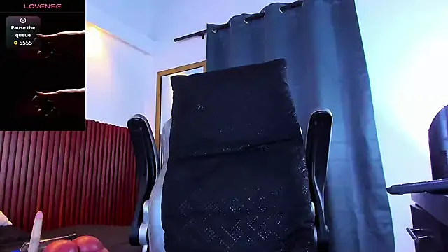 Snapshot of max_borman1 chatting on 10, 9, 2025 max borman1 online show from 10, 9, 2025